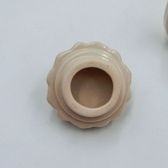 Cardew Design Victorian Tea Time 4 Inch Porcelain Teapot Made in England - Picture 7 of 12